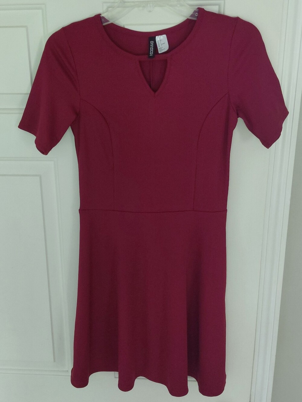 Divided Maroon Ribbed Flowy Cutout Short Sleeve Pull Over Dress Size 6
